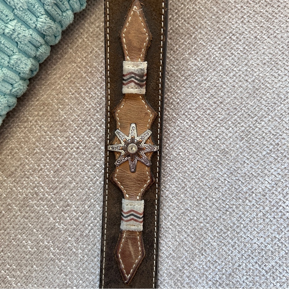 Wrangler Western Brown Leather Belt with Silver Accents